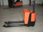 Pallet truck