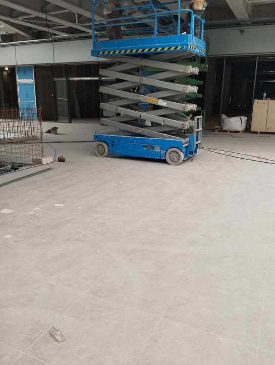 ΕΡΓΟΤΑΞΙΟ ΑΒΕΞ - ΝΕΟ MALL ΠΑΤΡΑΣ